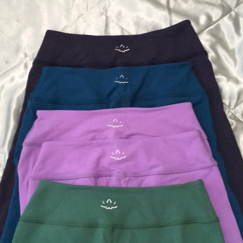 Beyond Yoga Leggings♫♪☯︎✰𓃰 - Picture 12 of 16